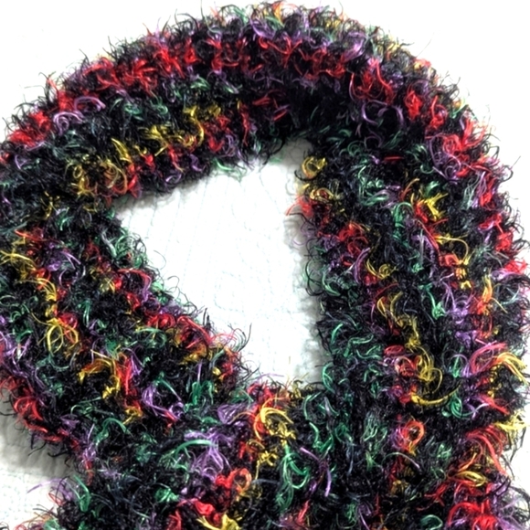 NWOT Black & Multi Colored Fuzzy Oblong Scarf - Picture 8 of 10
